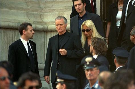 funeral versace|why was gianni Versace killed.